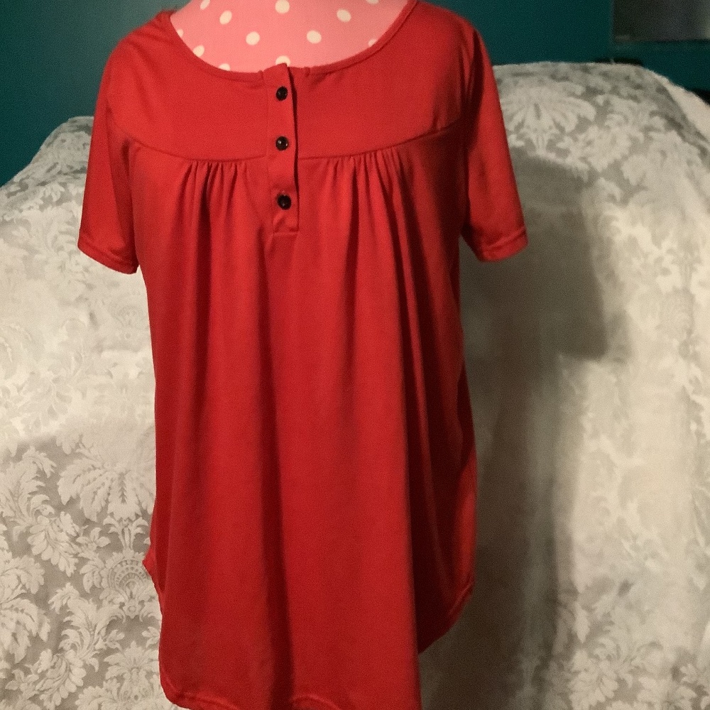 Women’s Red Loose Pleated Blouse  Size 2XL